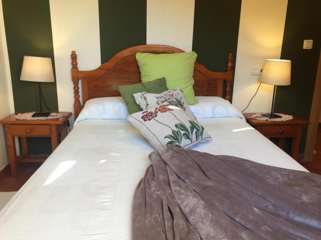 Hotel peñacabrera 2 - Housity