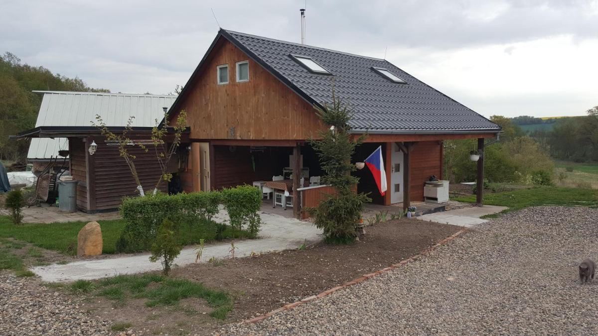 Chata Škrle - Housity