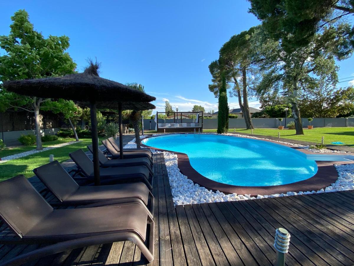 VILLA SA CALMA - Housity