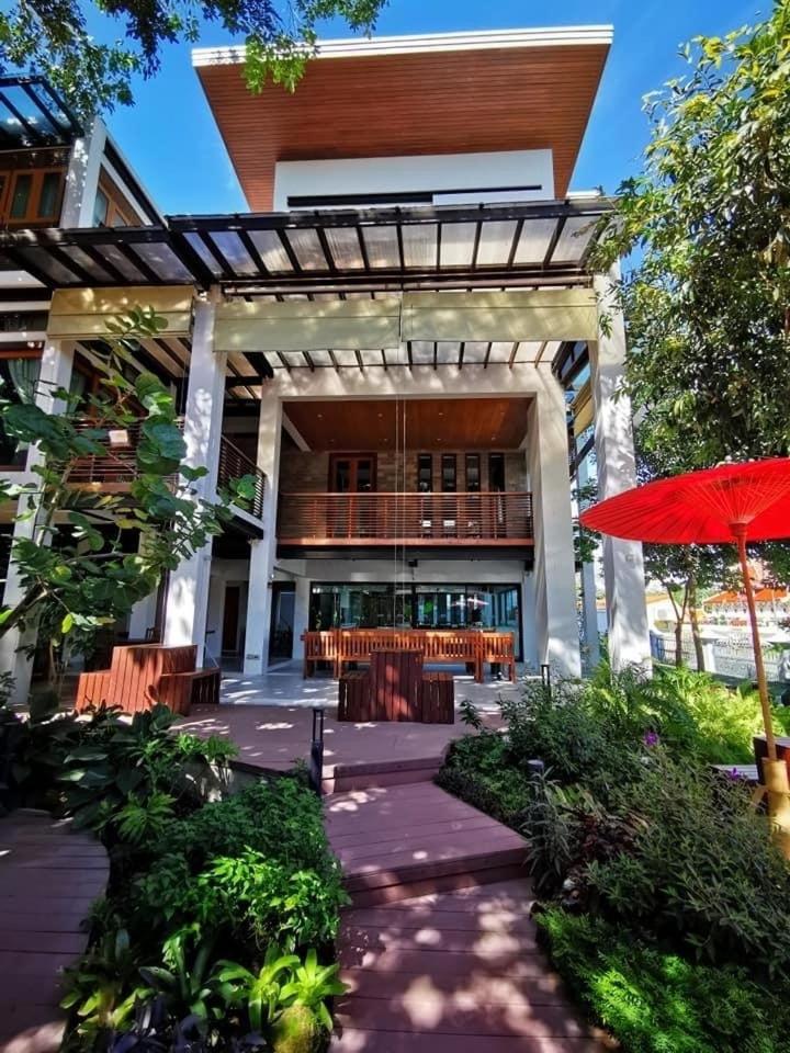 Suitetrails - Baan Veanglhek Residence