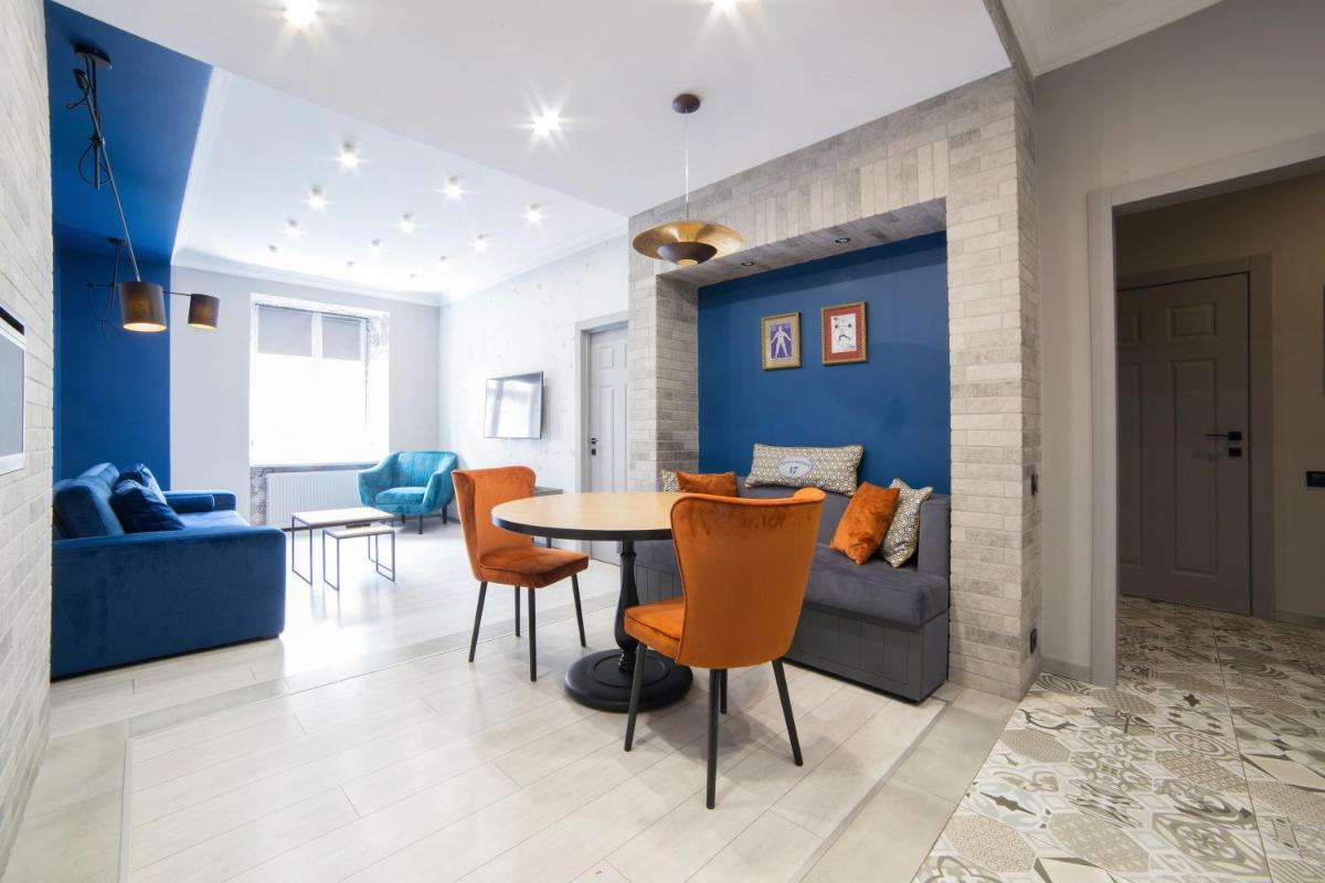 Apart Hotel on Rynok Square - Housity