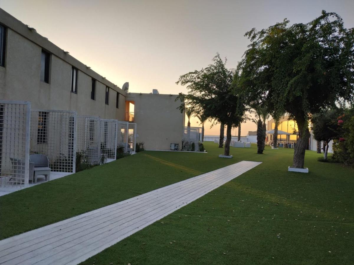 El Yam - Housity