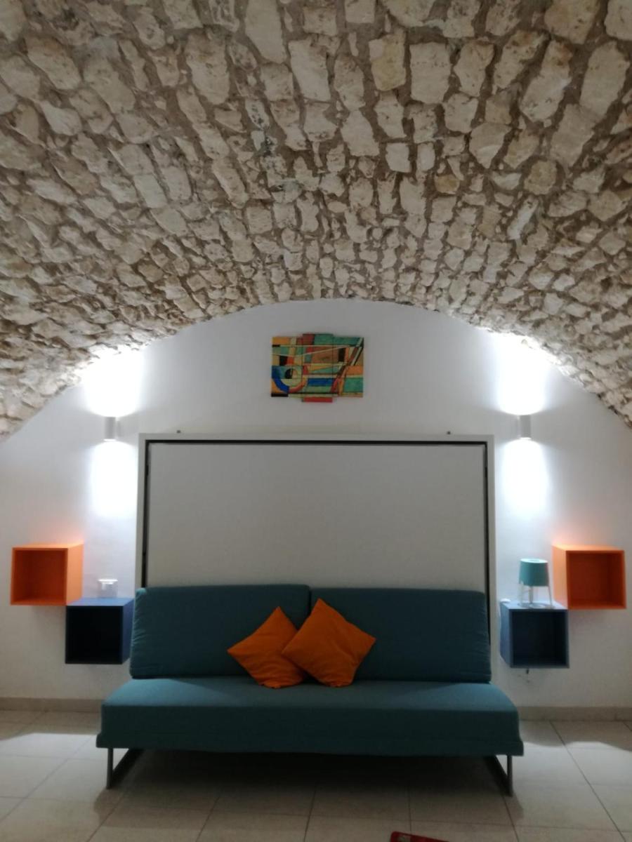 Rocky House - Housity