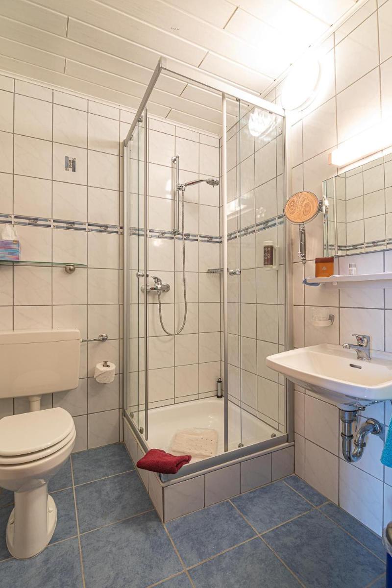 Landhaus Heimisch Bed & Breakfast - Housity