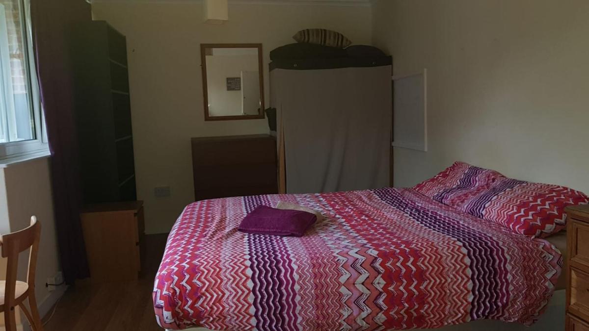 Central Room near London Eye - Housity
