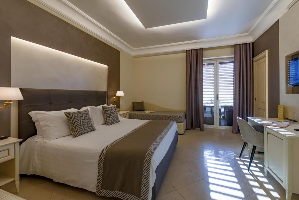 Vittorio Emanuele Hotel - Housity