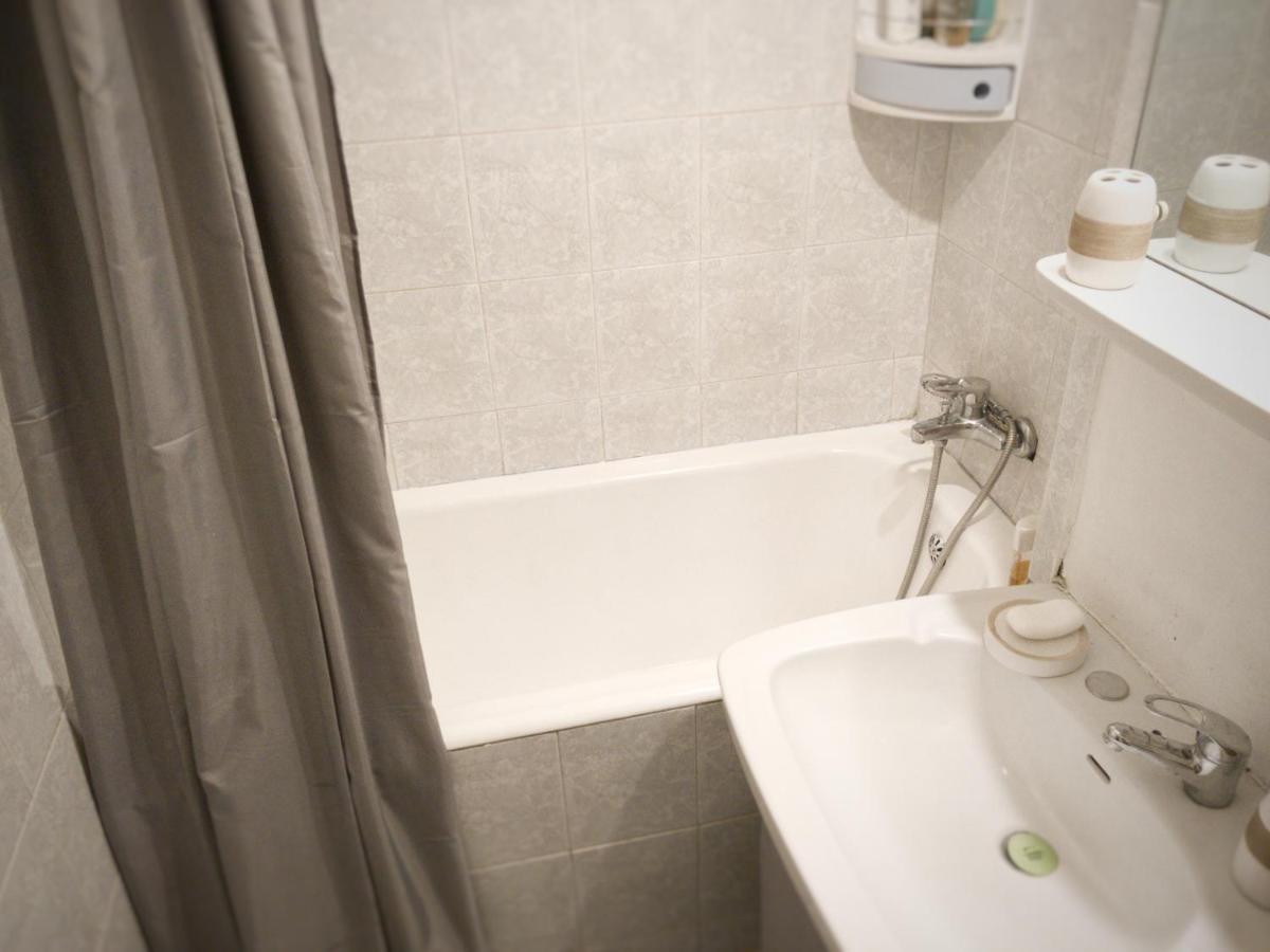 Vaida Apartment - Housity