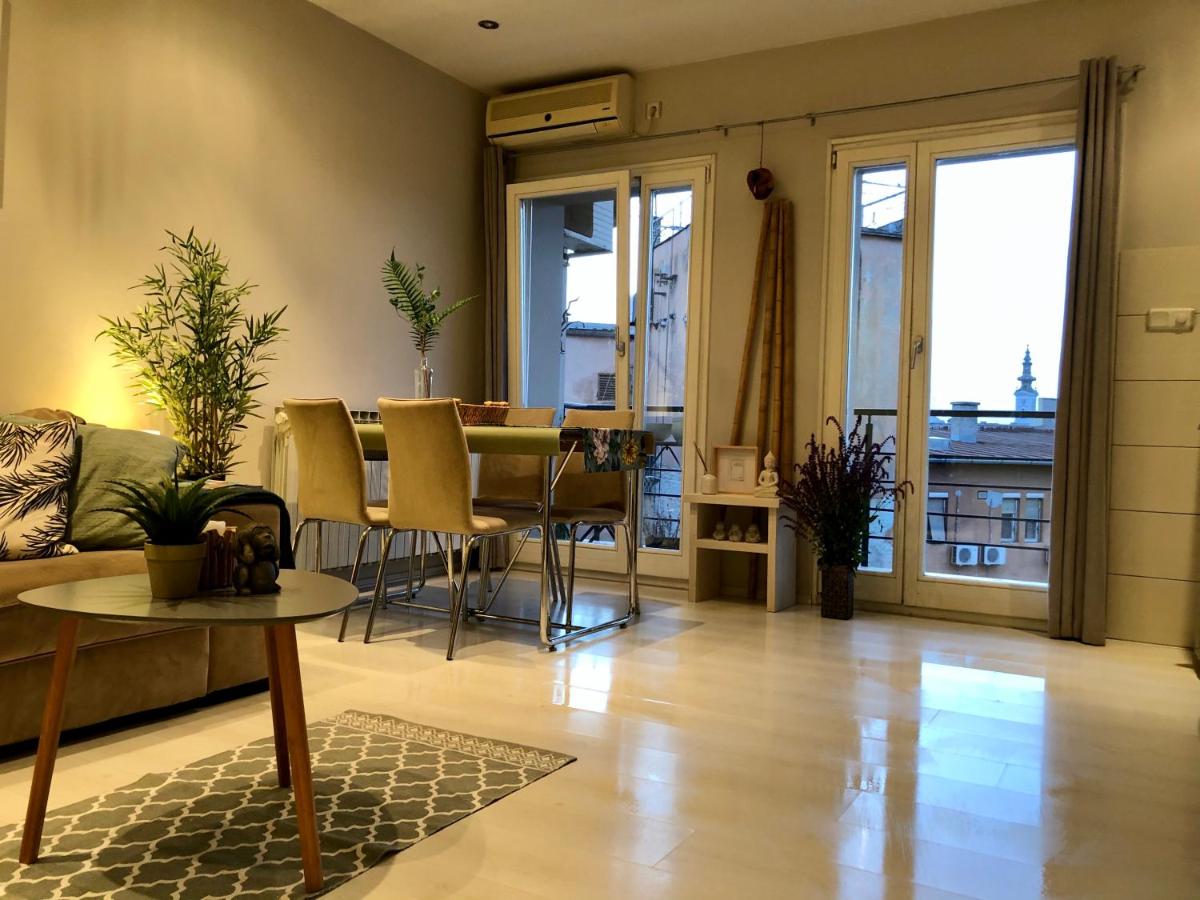 Center Lux Apartments - Hizvo