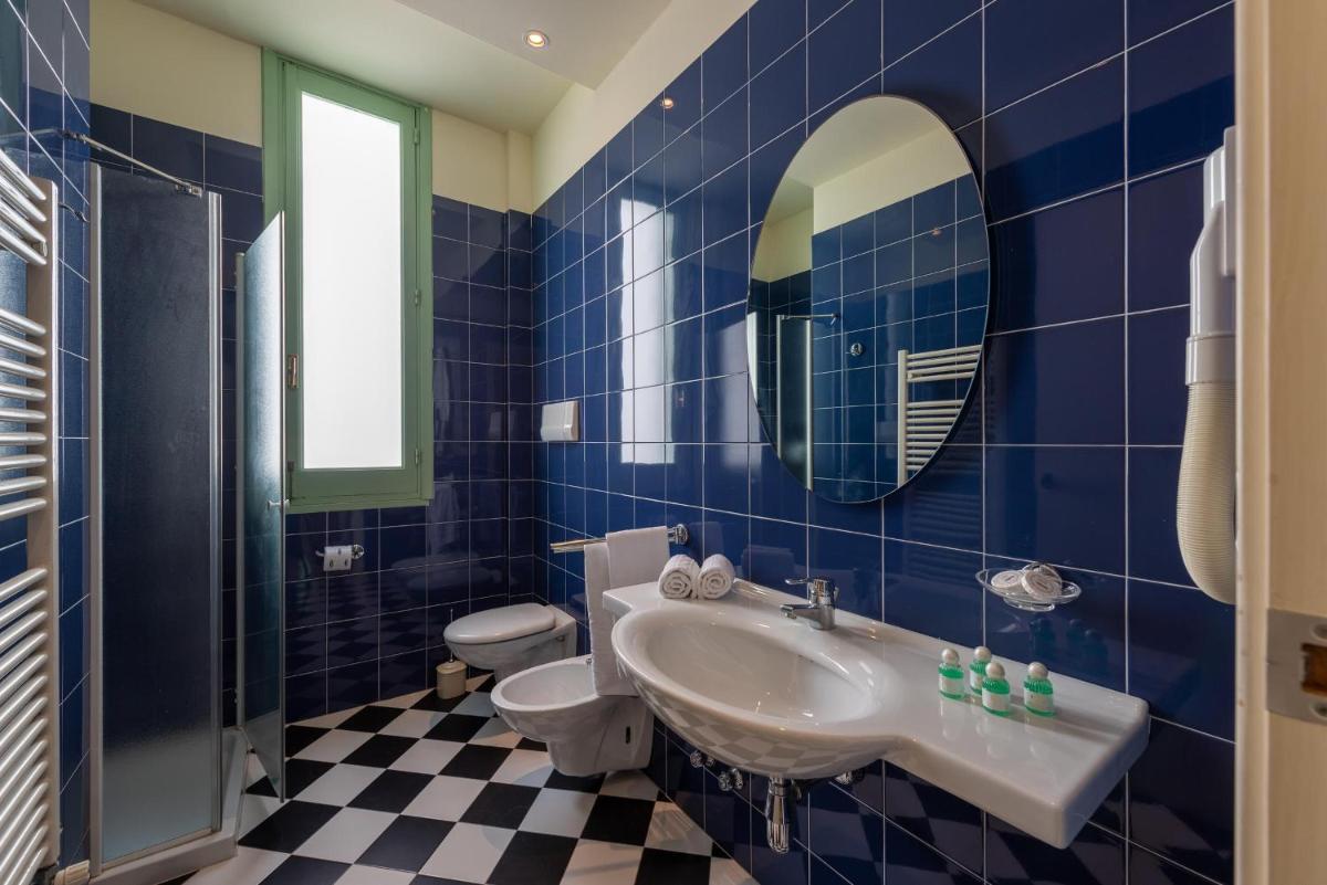 Hotel Euromare - Housity
