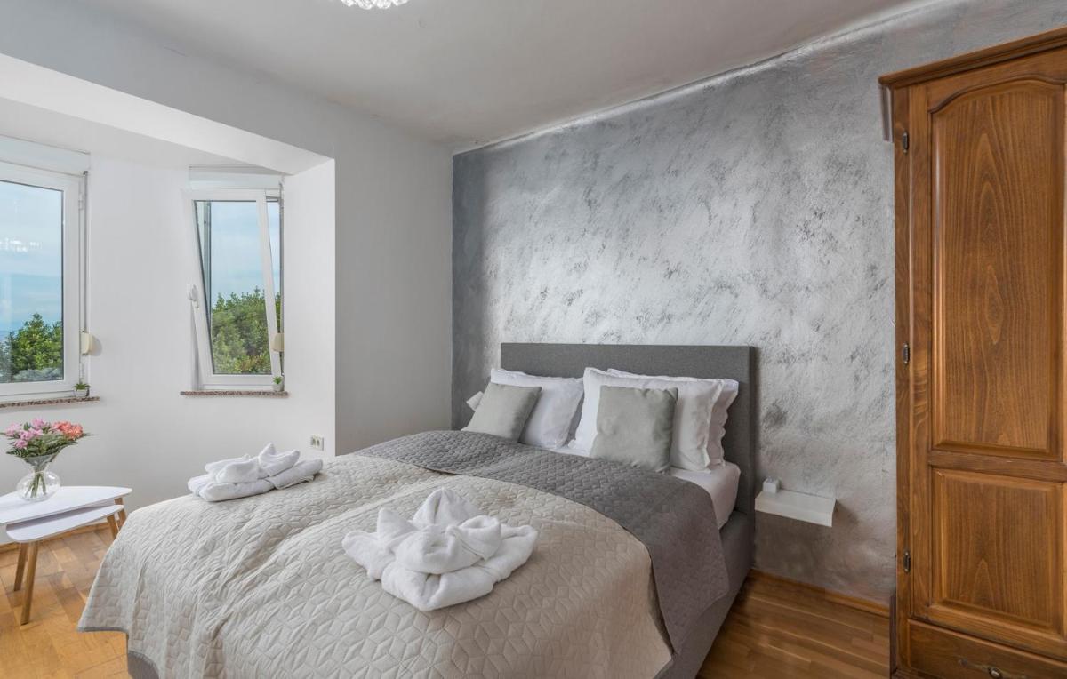 Tea Suite with Sea view - Housity