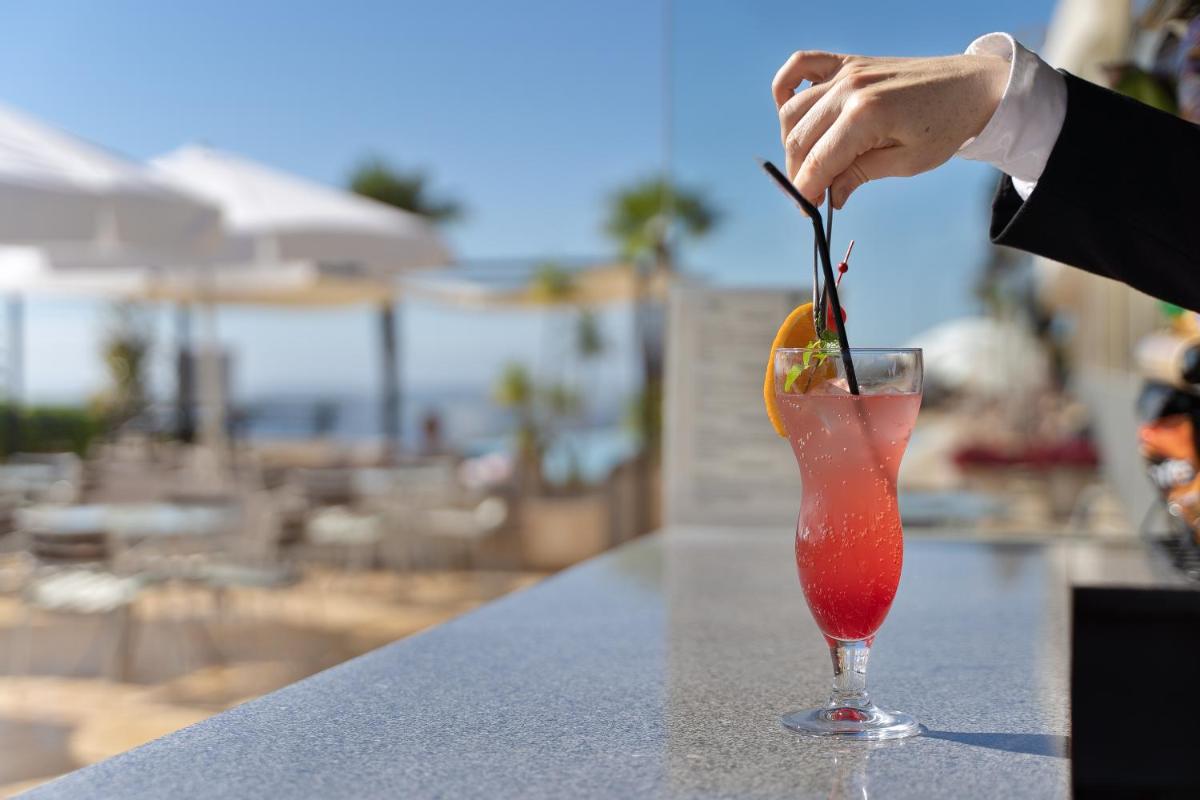 Bebidas em Madeira Panorâmico Hotel