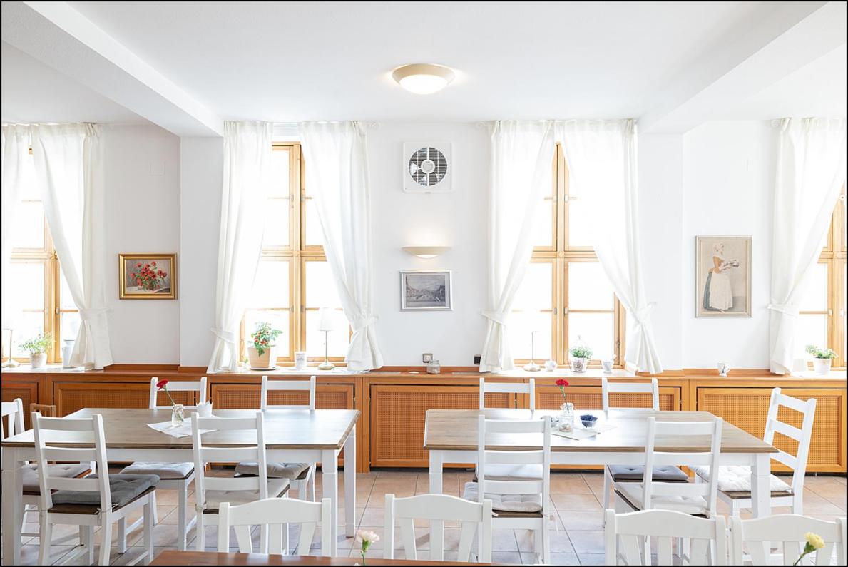 MARKT EINS Gästezimmer - Housity