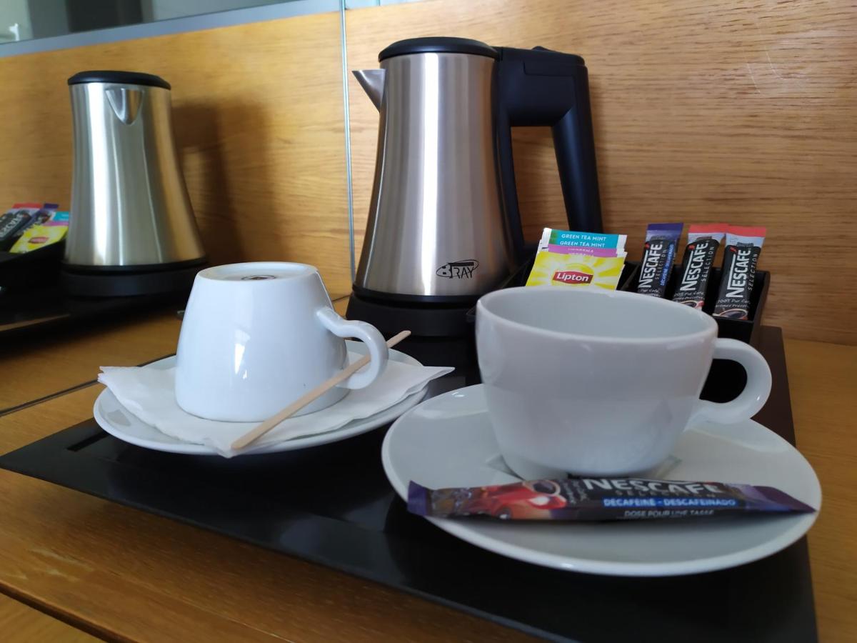 Best Western Premier Hôtel du Vieux-Port - Hizvo