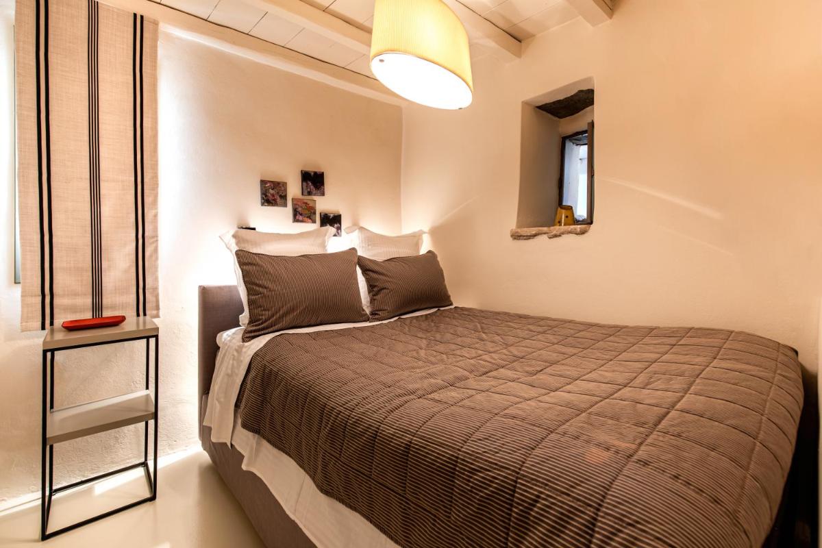 Tinos E-houses - Housity