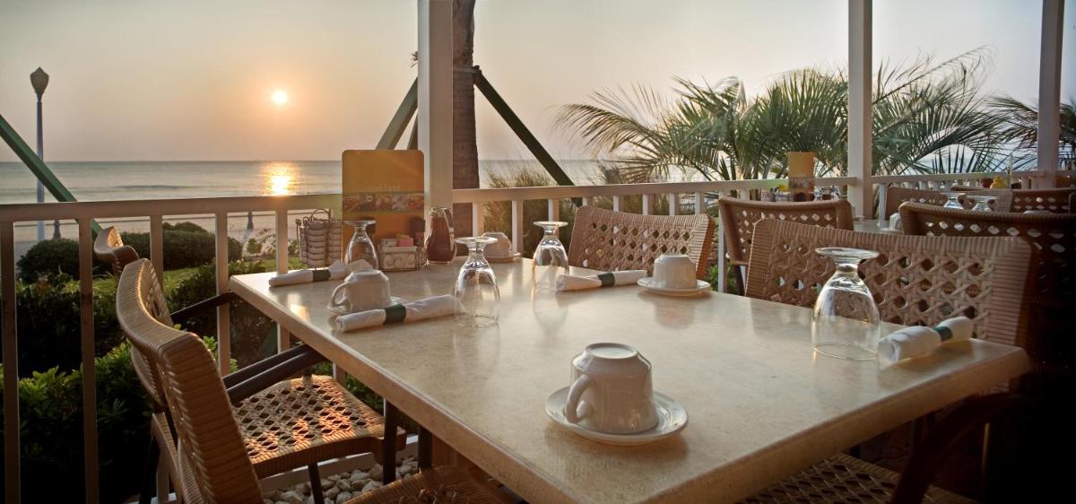 Holiday Inn & Suites Virginia Beach - North Beach, an IHG Hotel - Housity