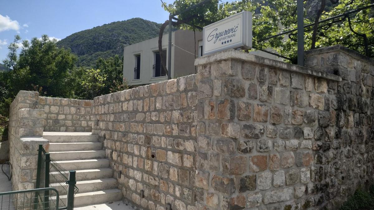 Apartments Grgurević - Housity