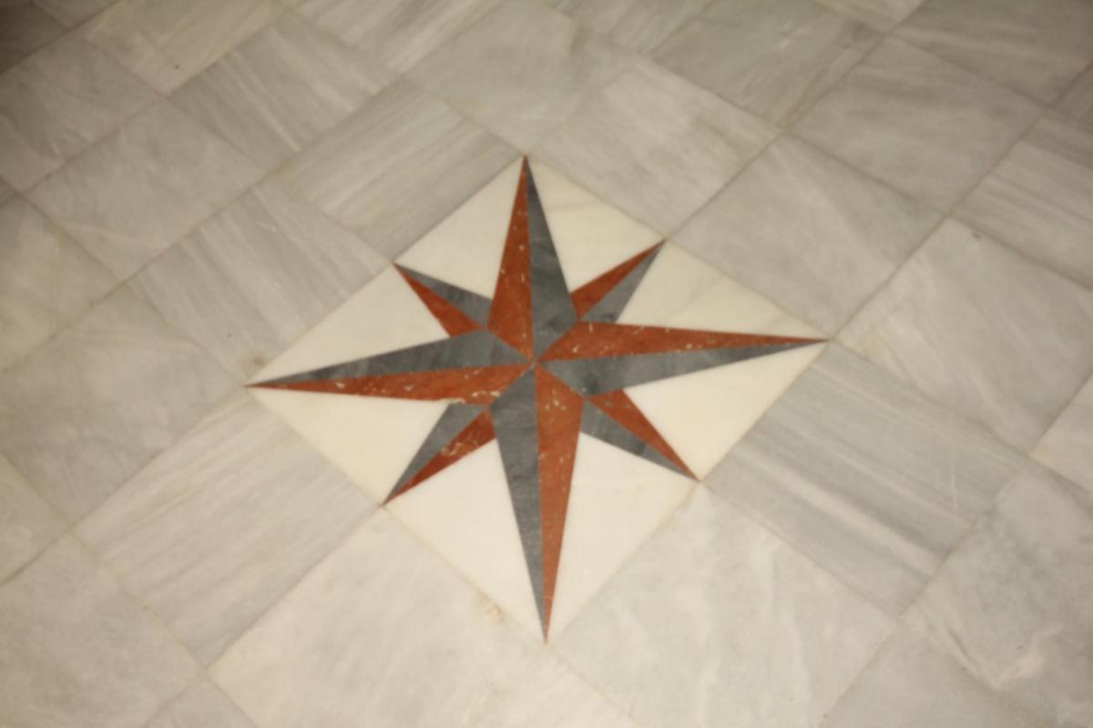 Suitetrails - Hostal Roma