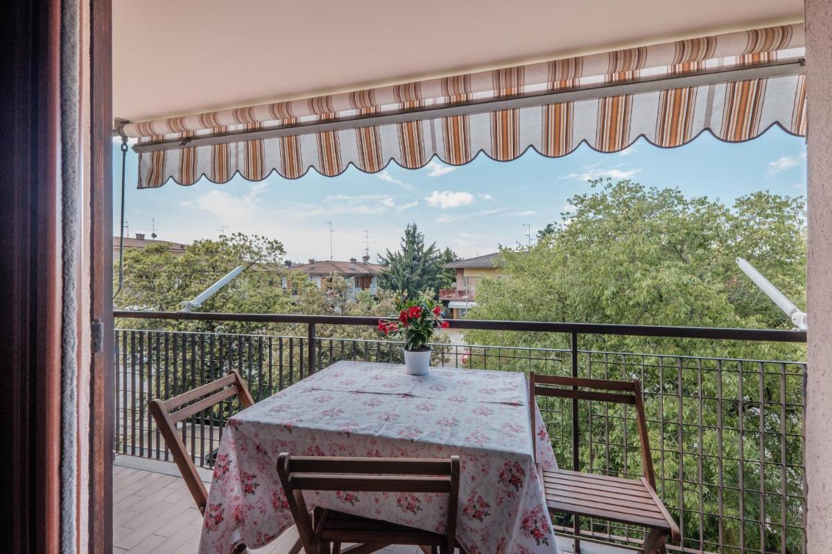 Casa Lugana 15 - Monolocale con piscina fronte lago - Housity