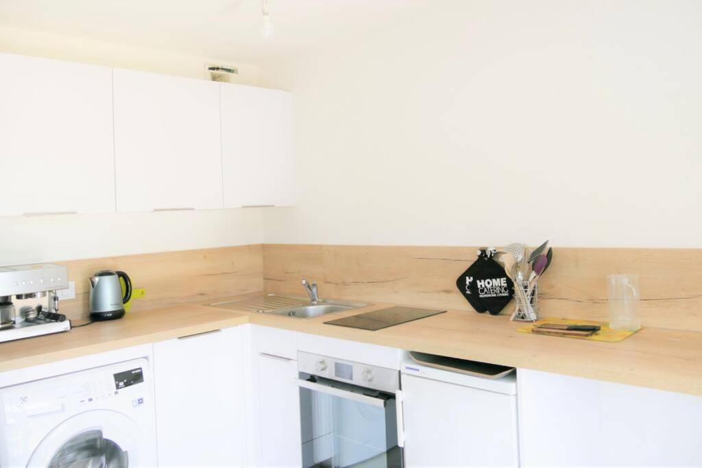 Studio situé dans le centre de Saint Philibert - Housity
