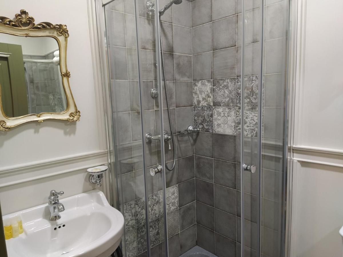 Hotel Butik 1881 - Housity