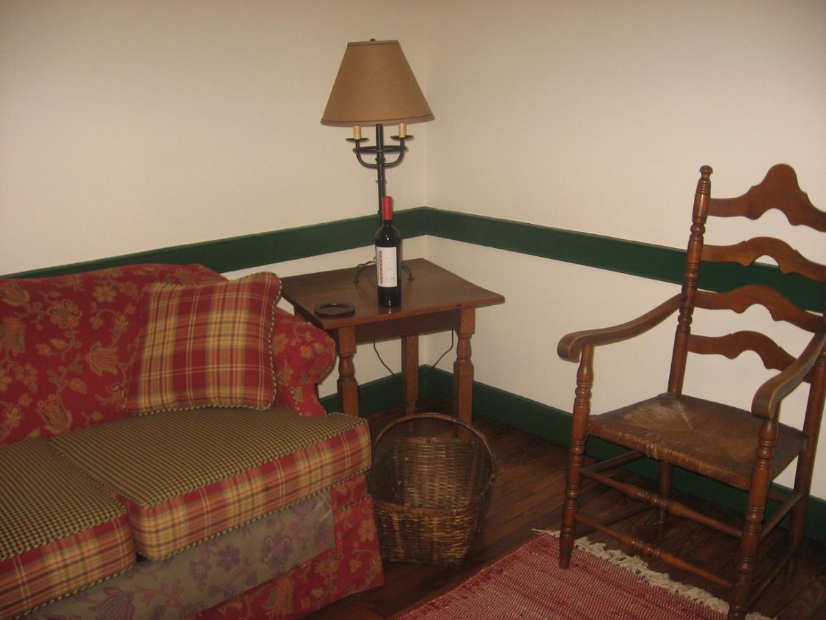 The Brafferton Inn - Housity