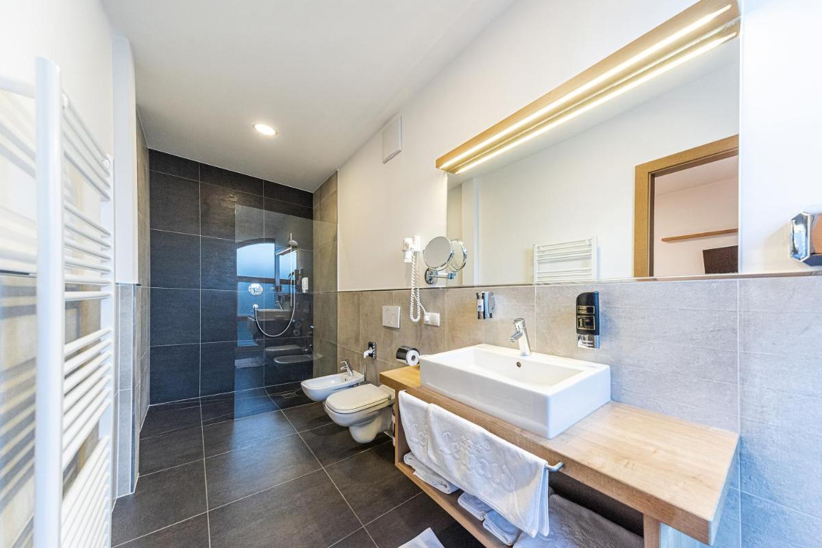 Hotel Ristorante Lewald - Housity