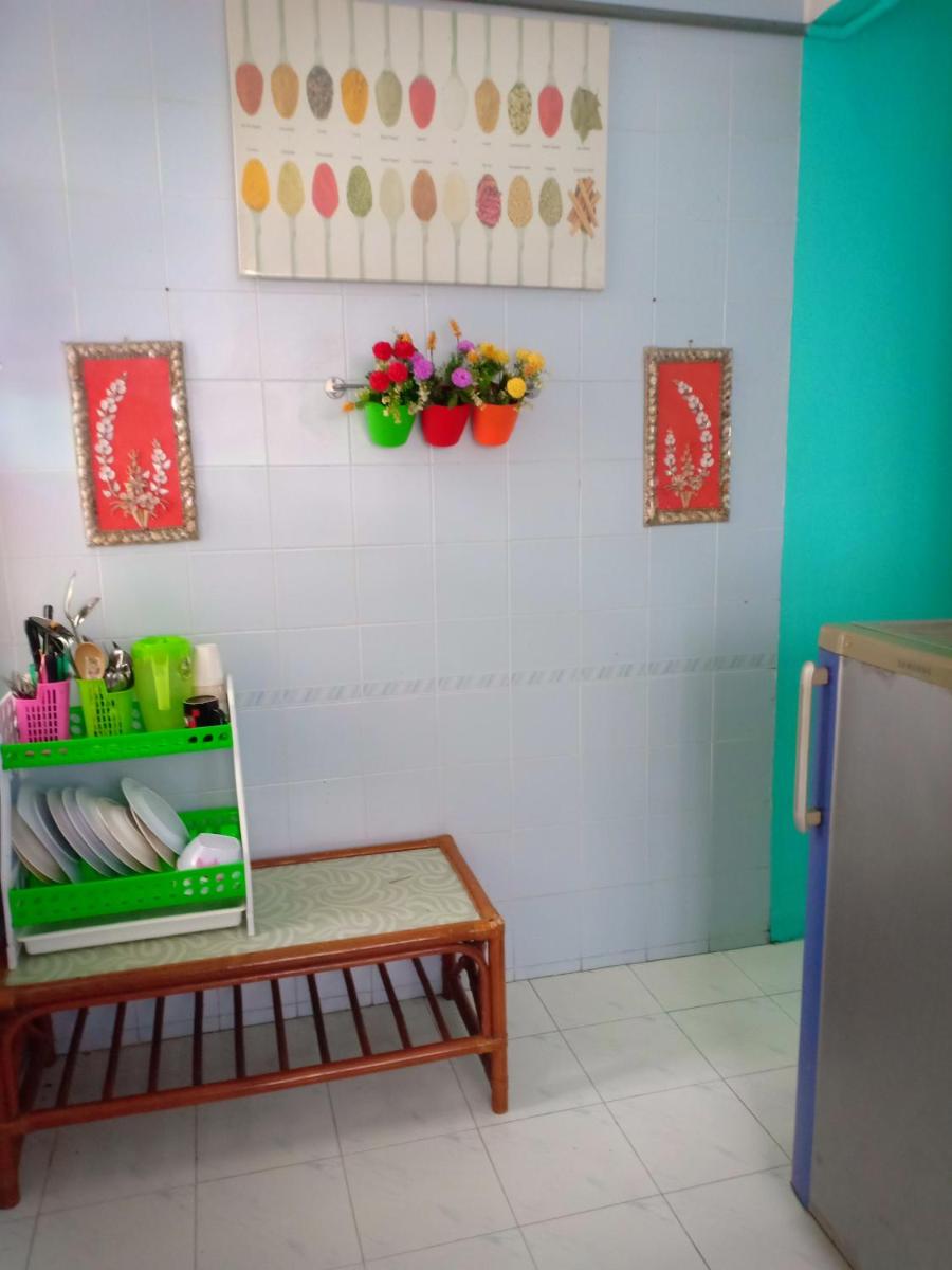 Adiana Homestay - Housity