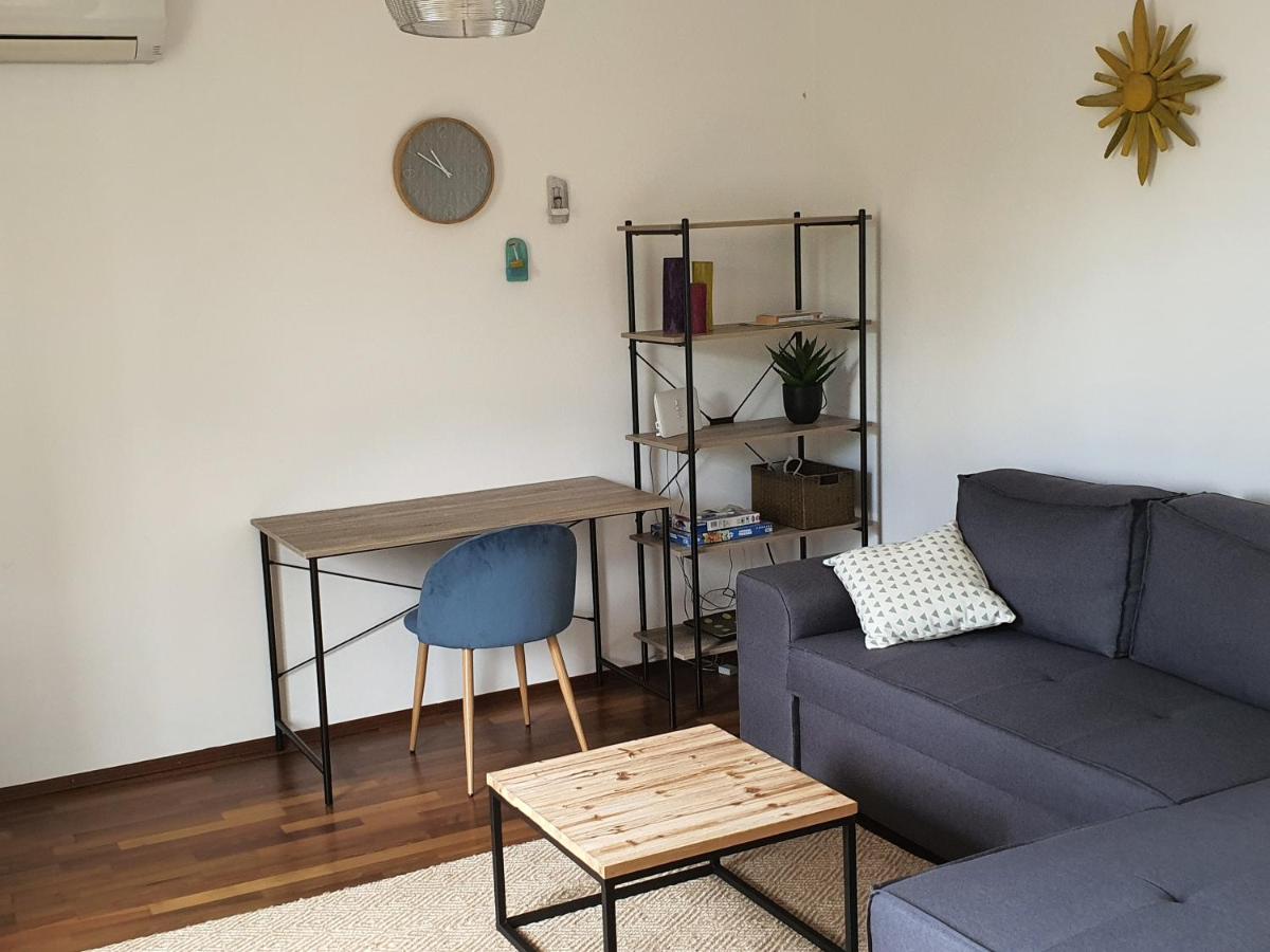 Sunny apartment 150 m from the sea - Housity