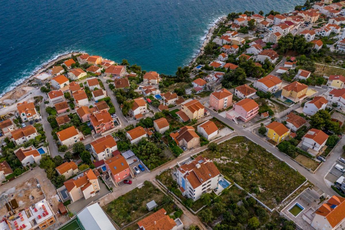 Villa Tango - Housity