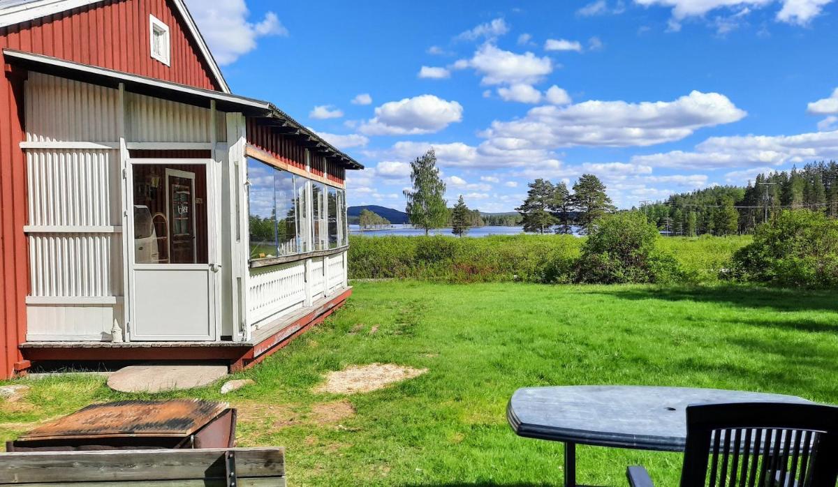 Authentic cottage in Swedish lapland - Housity