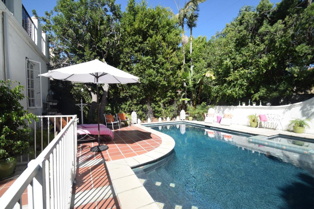 Beverly Hills Celebrity Home - Housity