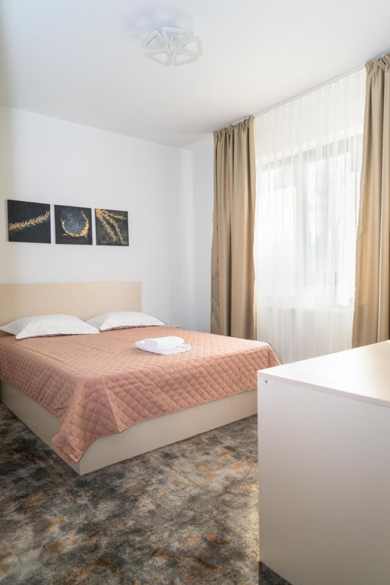FOREST M,Constanta - Housity