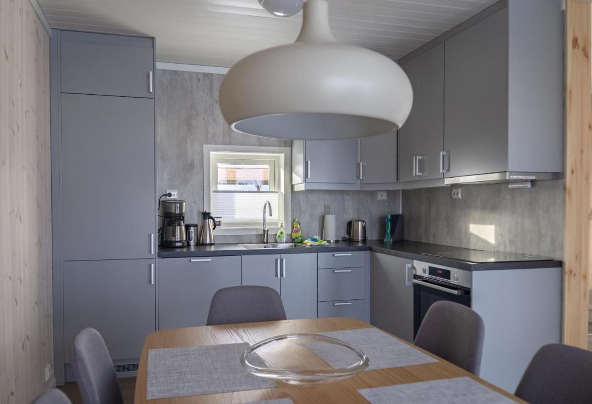 Brand new Nappstraumen seaview cabin - Housity