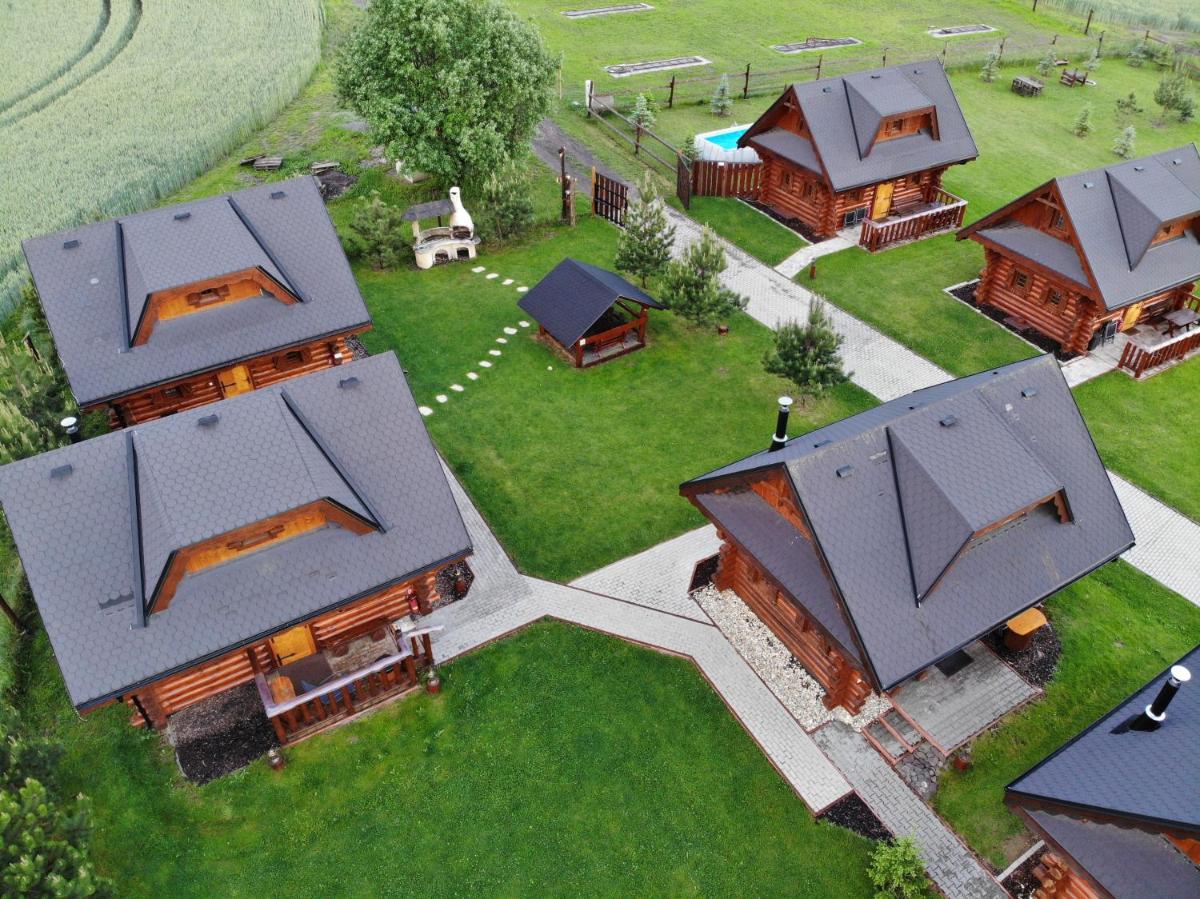 Ubytovanie Koliba Pacho - Zrub Jolanka - Housity