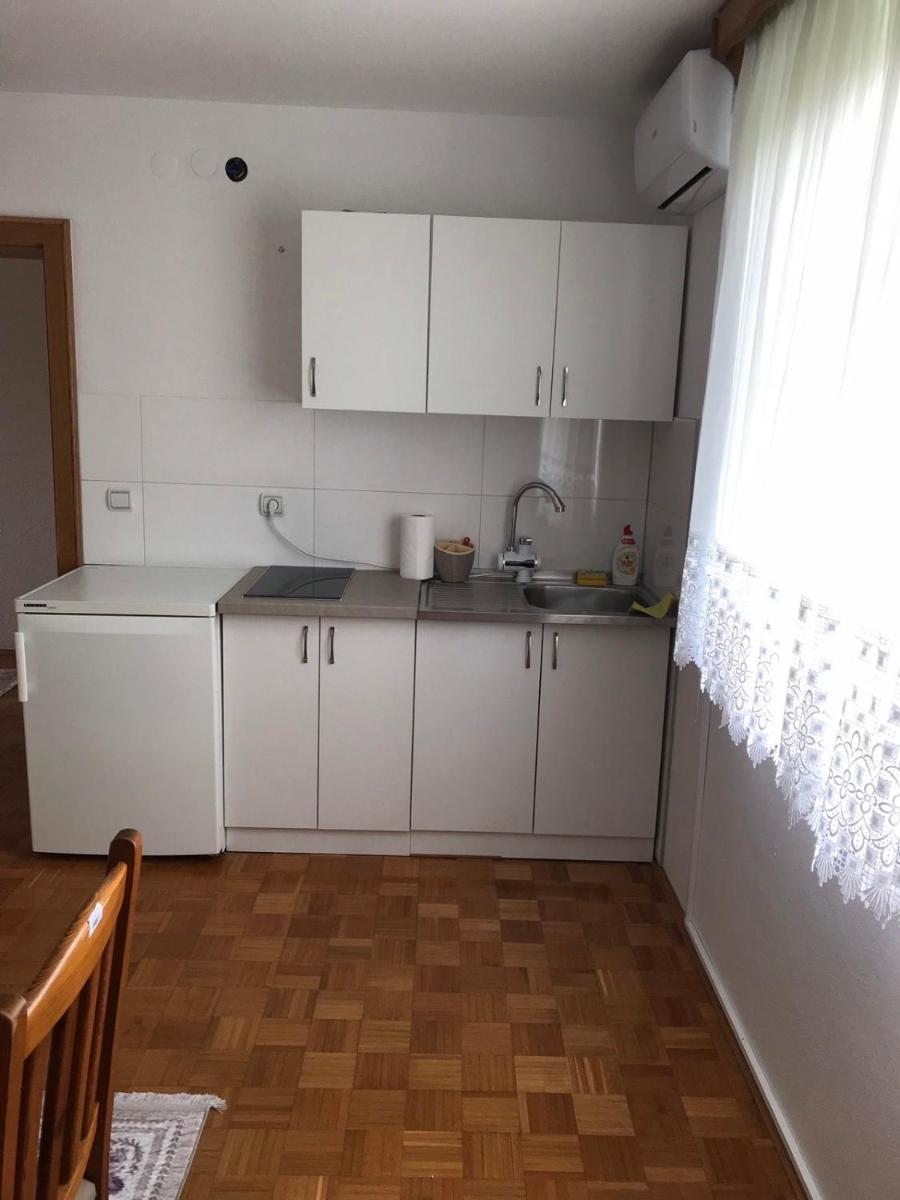 Sobe Lara - Housity