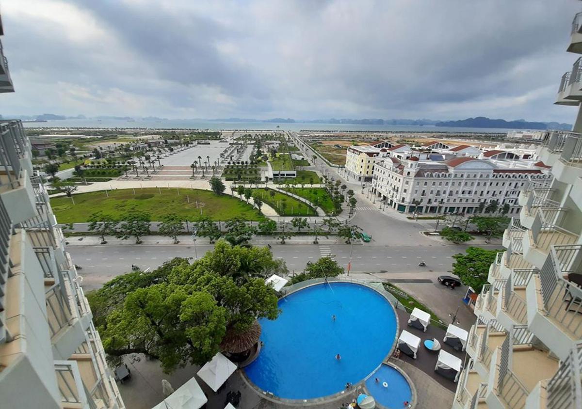 Novotel Ha Long Bay Hotel - Housity