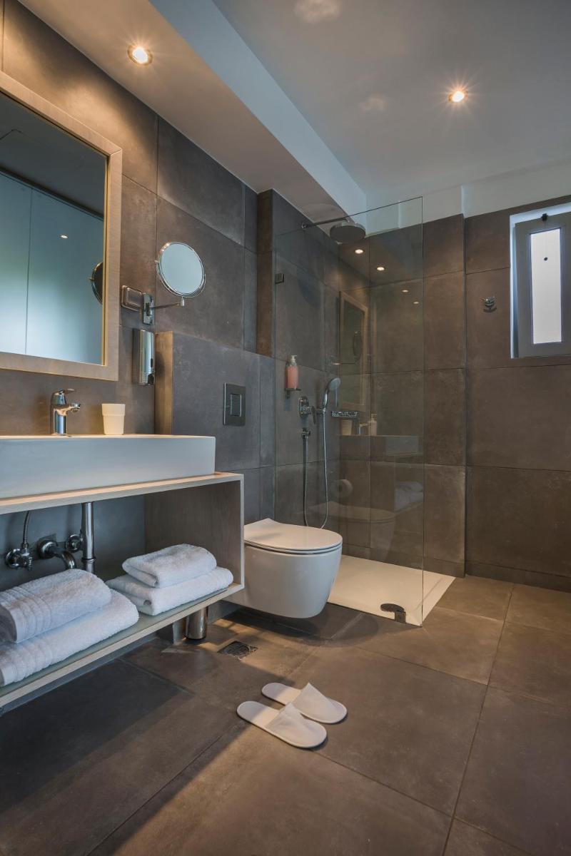 ASTRA Village Resort - Housity
