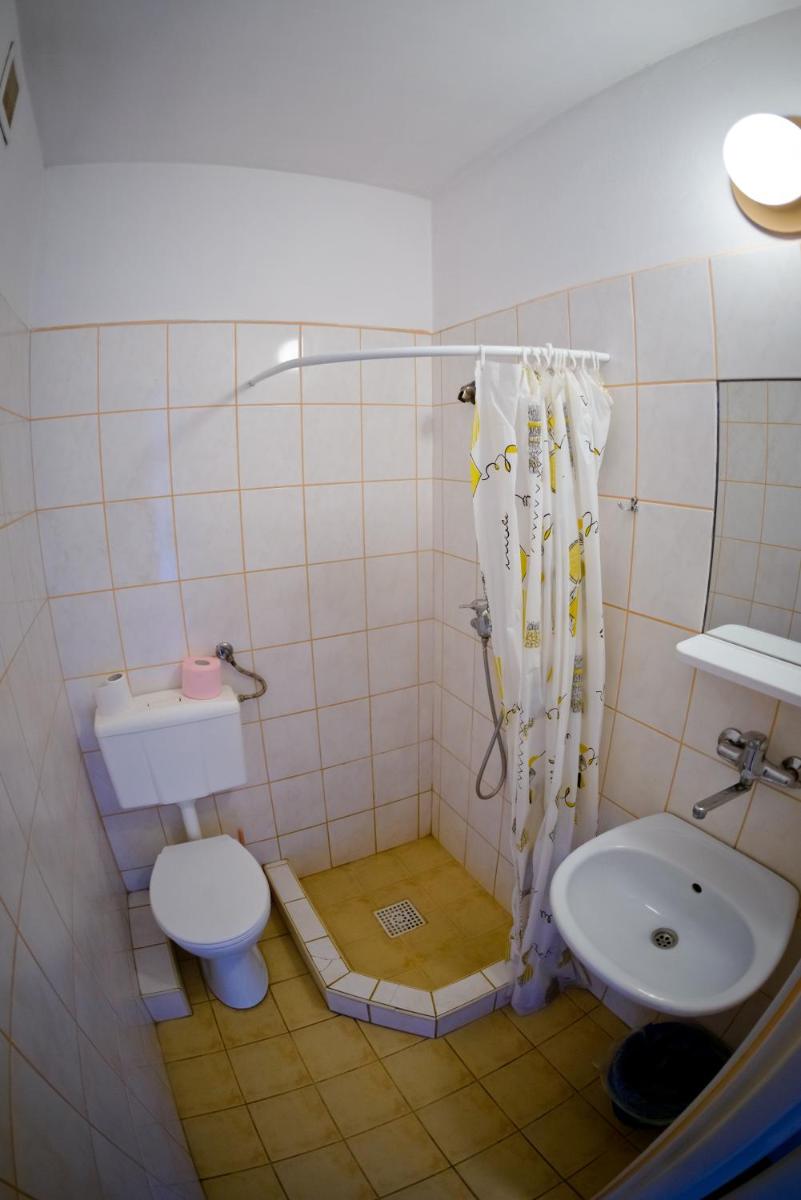 Ośrodek ZIBI - Housity
