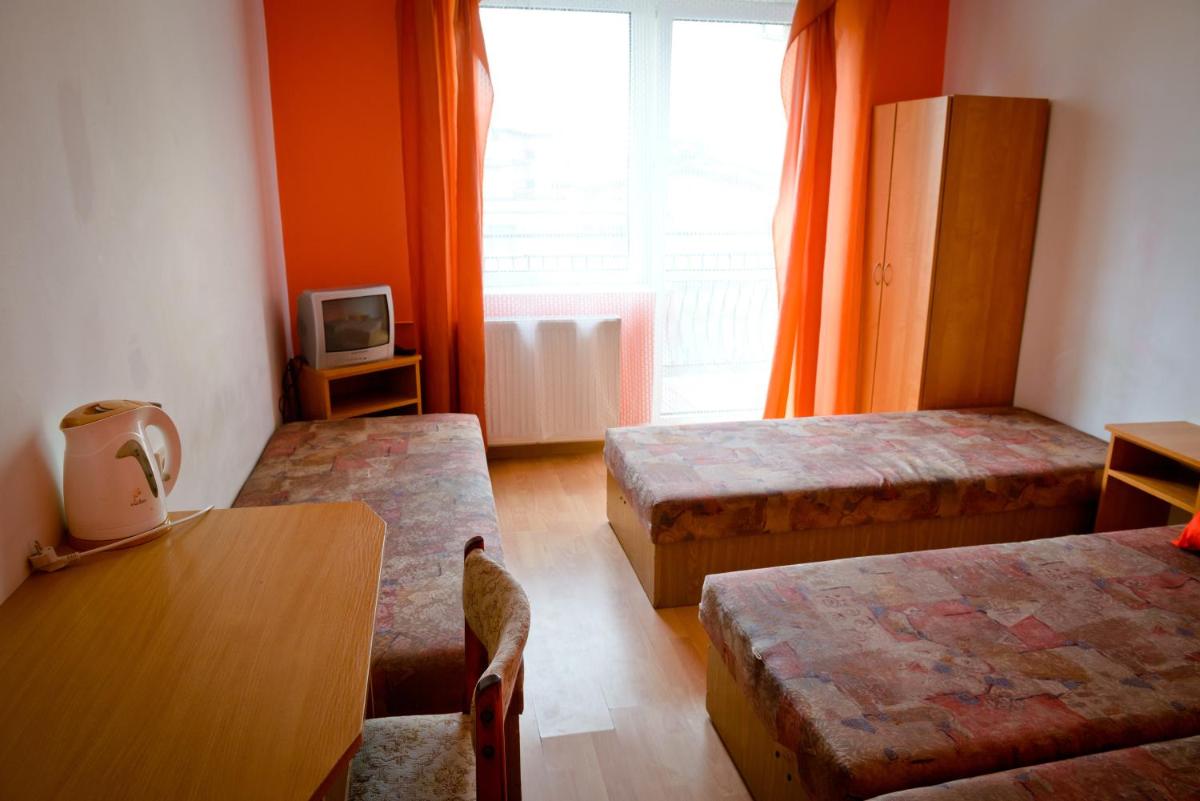 Ośrodek ZIBI - Housity