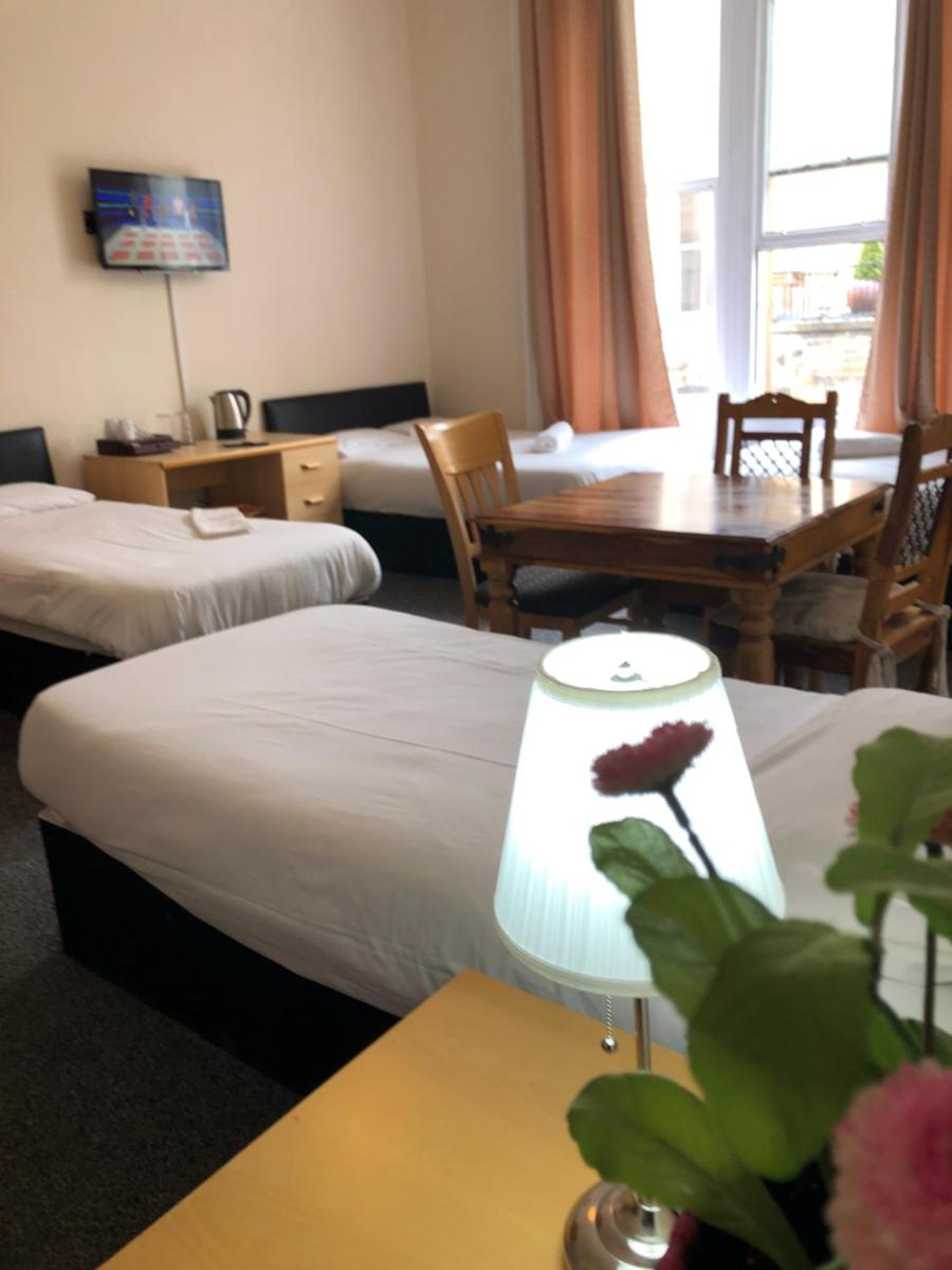 Renfrew rooms at City Centre - Housity