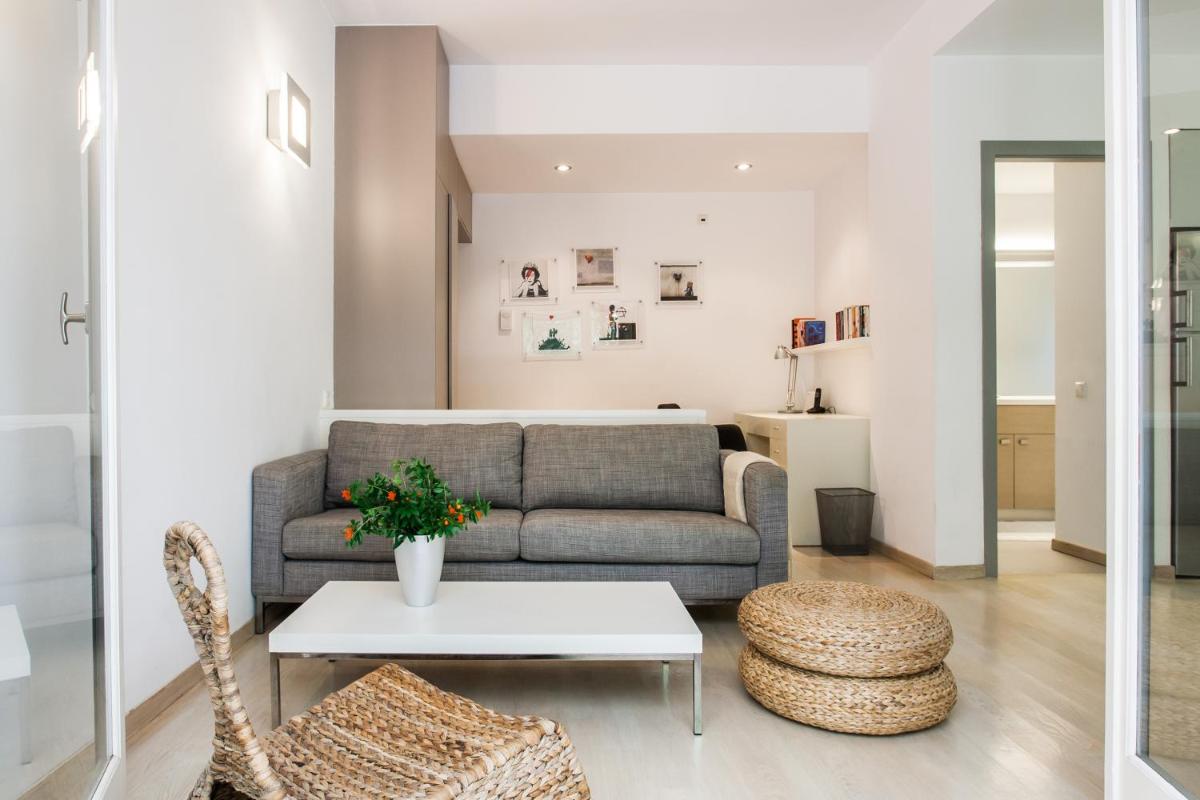 Homz AH19 Psychiko Apartment - Housity
