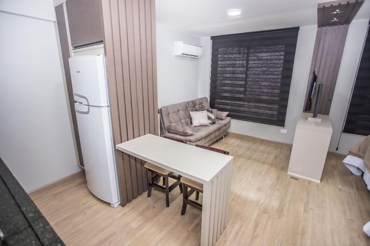 Studio com Cama e Sofá-Cama de Casal - ALL2011 - Housity