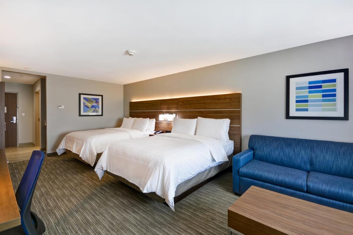 Suitetrails - Holiday Inn Express & Suites - Houston NASA - Boardwalk Area, an IHG Hotel