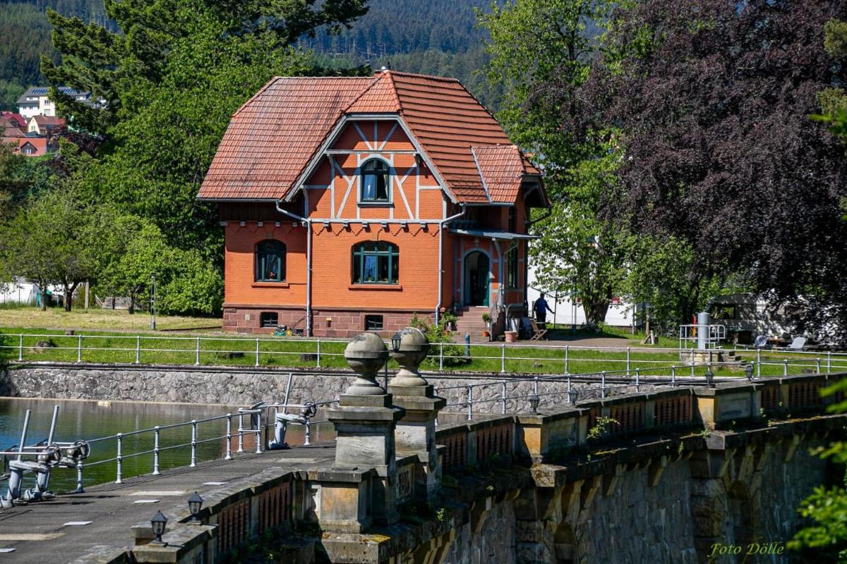 Ferienwohnungen Haus am See - Housity