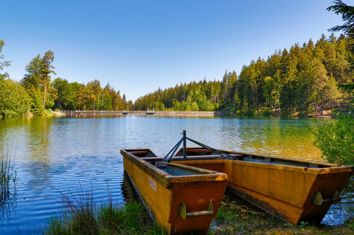 Ferienwohnungen Haus am See - Housity