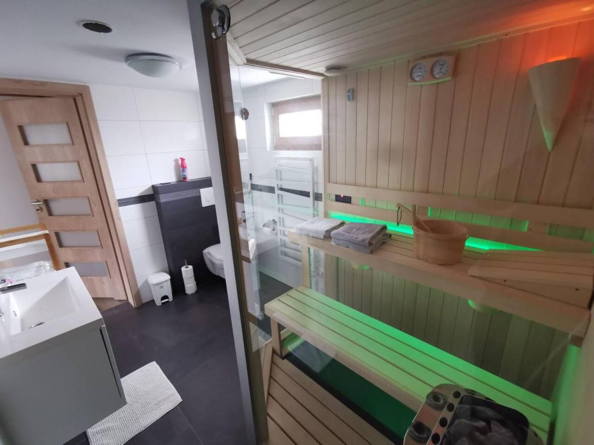 Une Maison à Colombages - Cosy, Lumineuse et Sauna - Housity