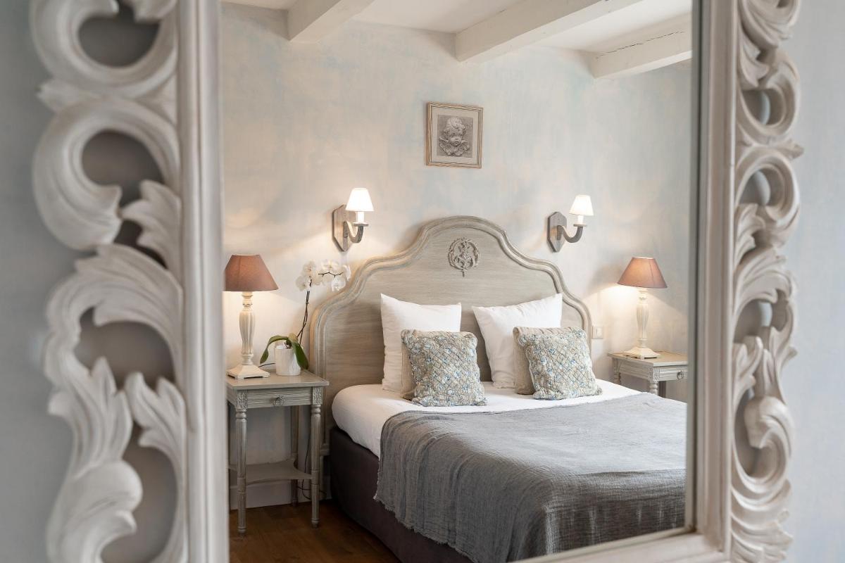 Hôtel Le Pré Saint Michel - Housity