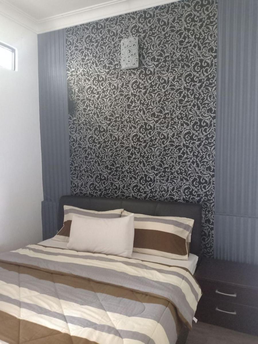 Seribu 1 Homestay 4 Room House - Housity