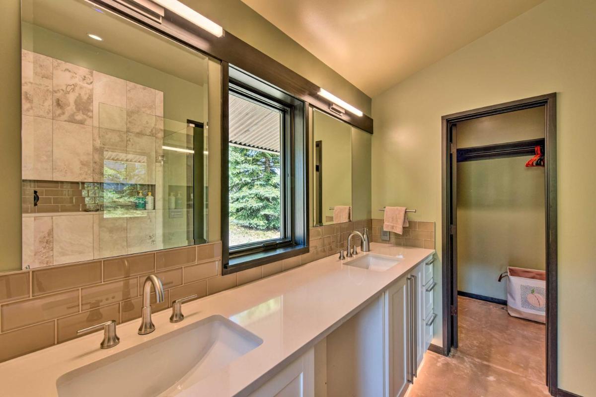 Custom Mt Crested Butte Home Walk to the Lifts! - Housity