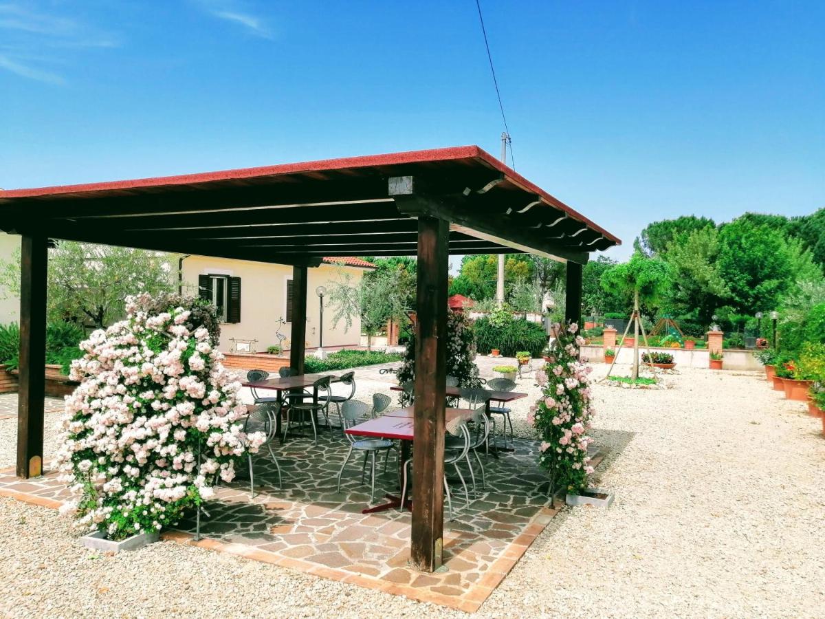 Residence Terra Dei Santi Country House - Housity